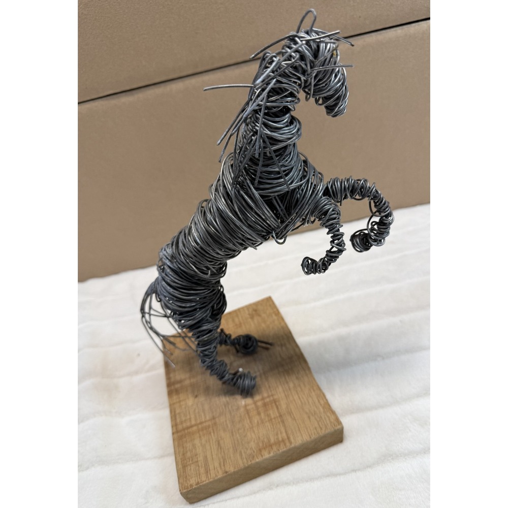 Handmade Wire Horse‎ Sculpture Metal Art Equine Statue Rustic Decor Unique VTG